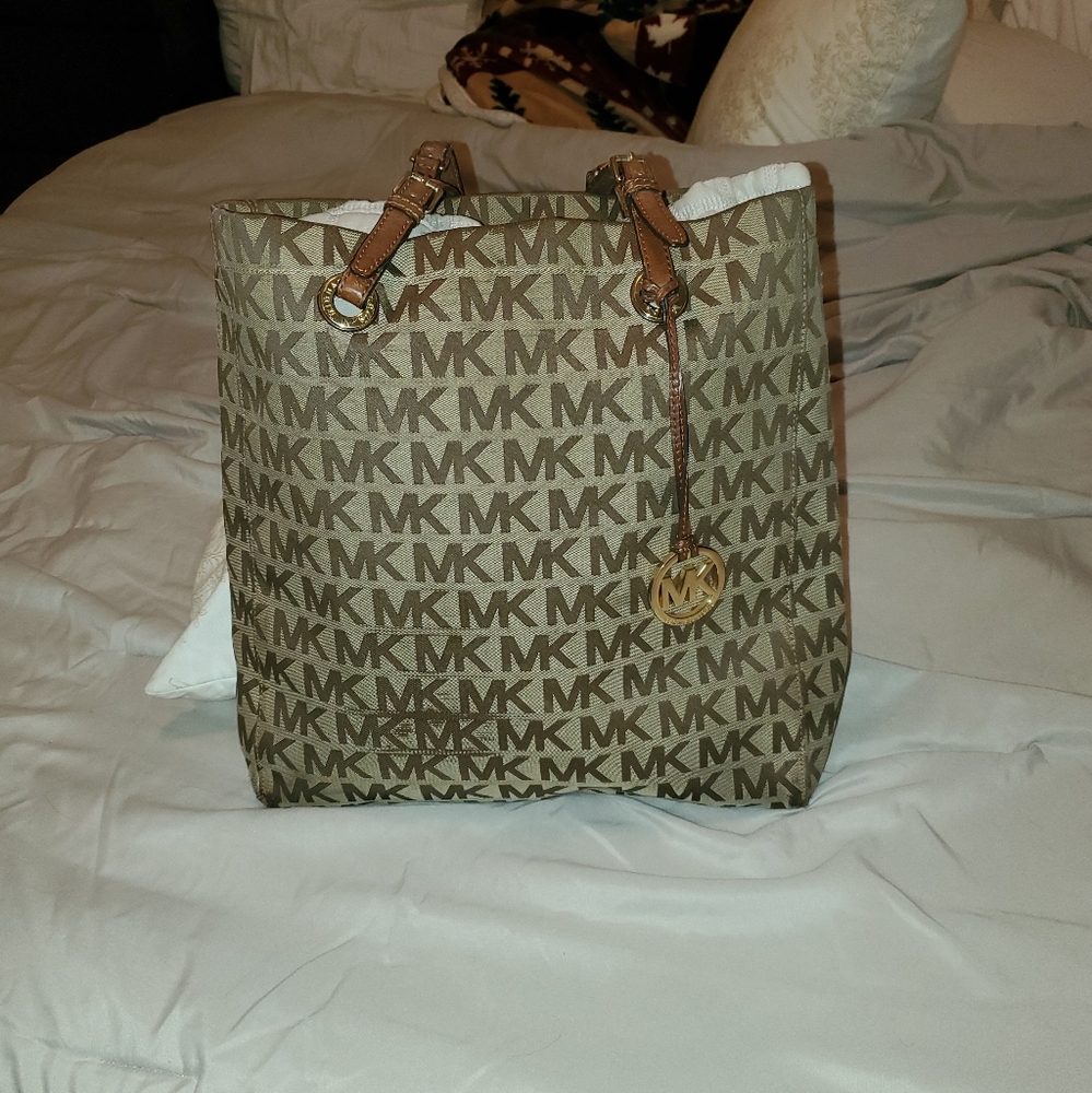 Authentic Michael kors bag